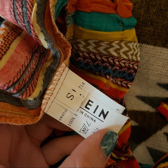 Shorts - Picture 3 of 3